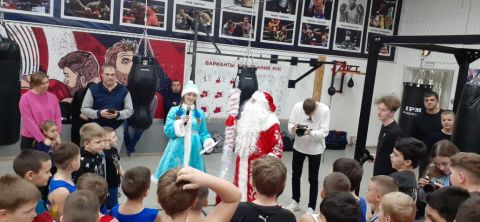 Тюменский Фонд развития бокса - официальный сайт - Фотолента - Новогодний детский турнир по боксу, 23.12.2023г., СК "Ломоносов", г.Тюмень