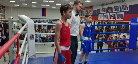 Тюменский Фонд развития бокса - официальный сайт - Фотолента - Открытый турнир по боксу среди юношей 2013 г.р., 23-25.05.2025г., г.Тюмень
