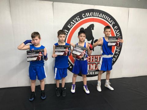 Тюменский Фонд развития бокса - официальный сайт - Фотолента - Детский турнир "Гран-При "Лиги бокса", 27.04.2025г., г.Тюмень