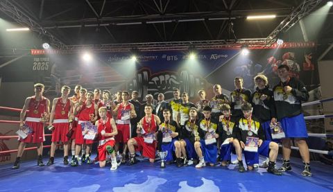 Тюменский Фонд развития бокса - официальный сайт - Фотолента - Матчевая встреча по боксу сборных команд Тюменской области и Республики Хакасия, 17.05.2025г., г.Тюмень