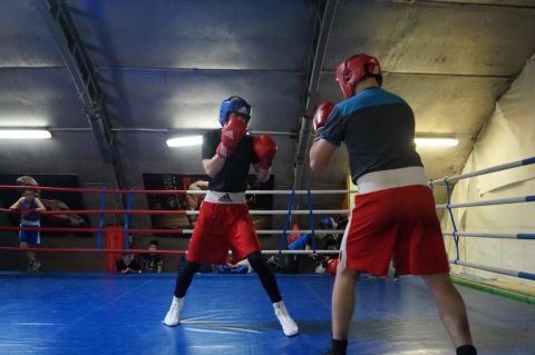 Тюменский Фонд развития бокса - официальный сайт - Фотолента - Совместная тренировка в Ембаево, 10.12.2017г.
